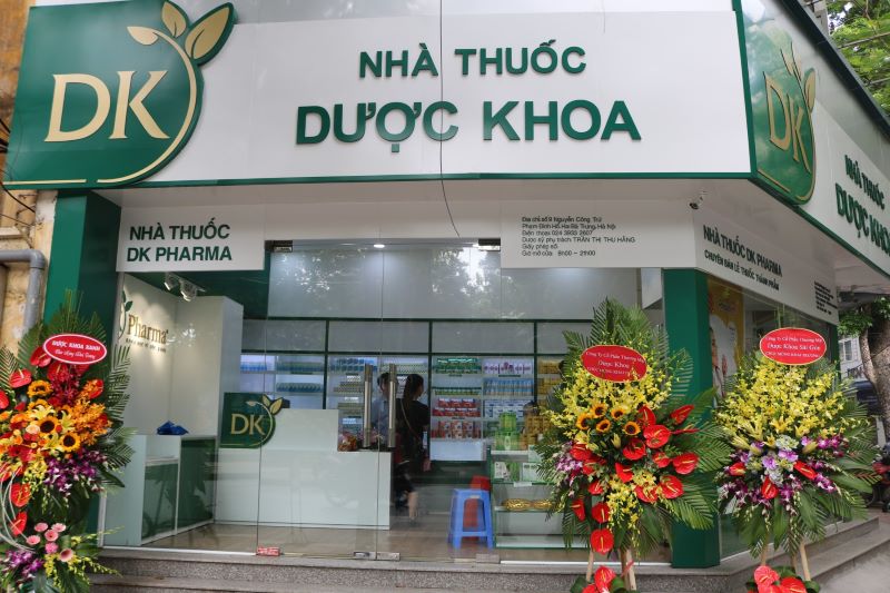 Khai trương nhà thuốc DK Pharma